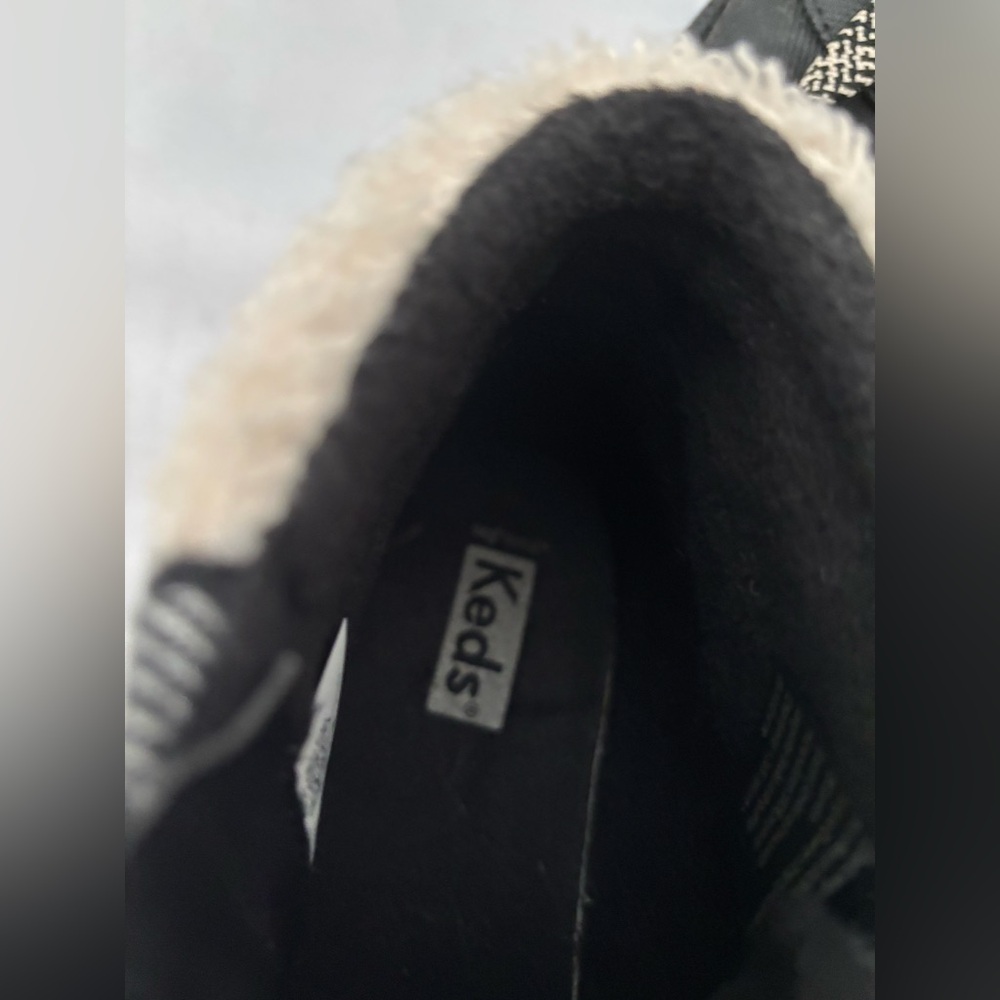 KEDS ANKLE HIGH SCOUT BOOTS FLEECE INSOLE RUBBER OUTSOLE COMFY SNEAKER BOOT SZ 8 - Picture 9 of 10